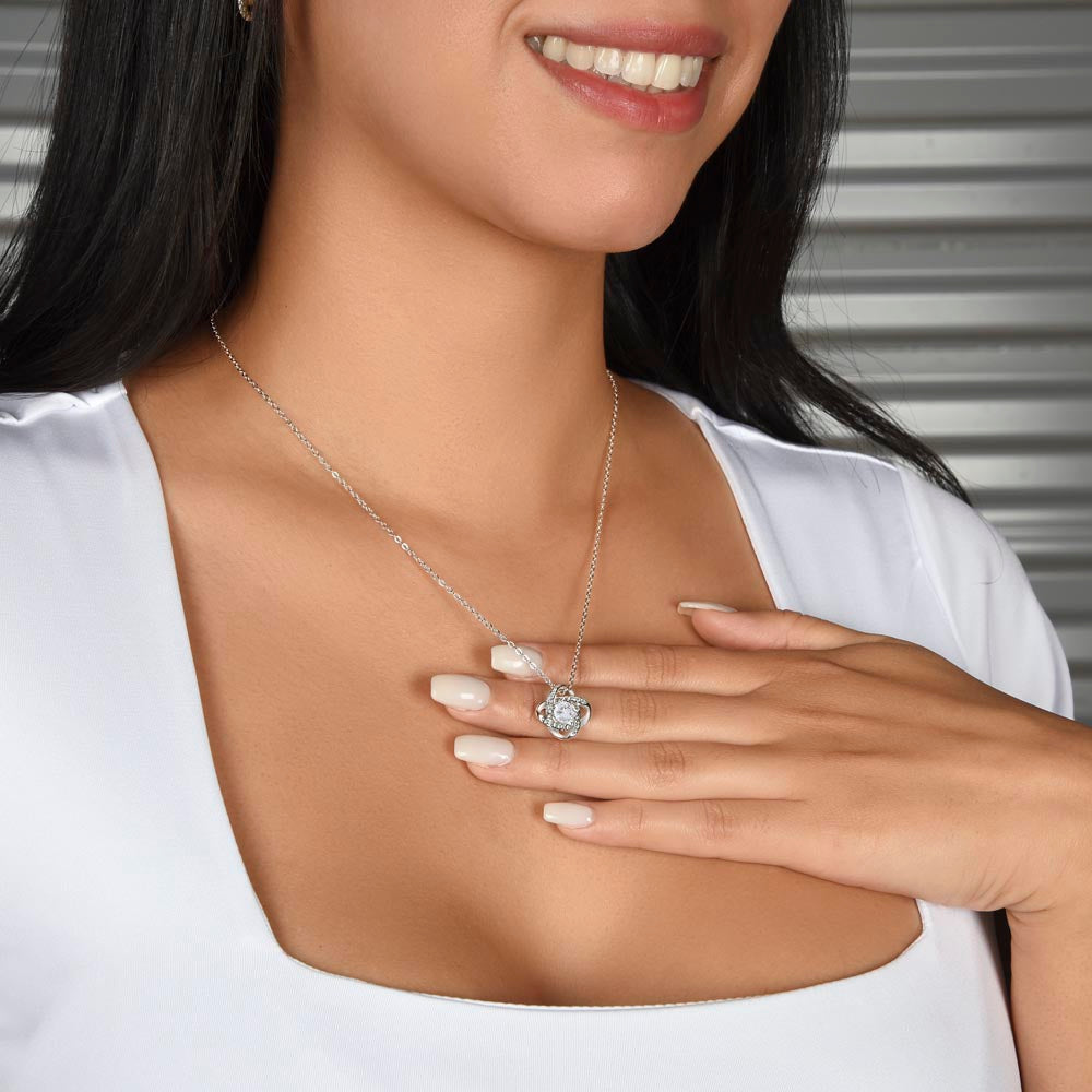 You Are Magnificent | Queen Pendant Necklace
