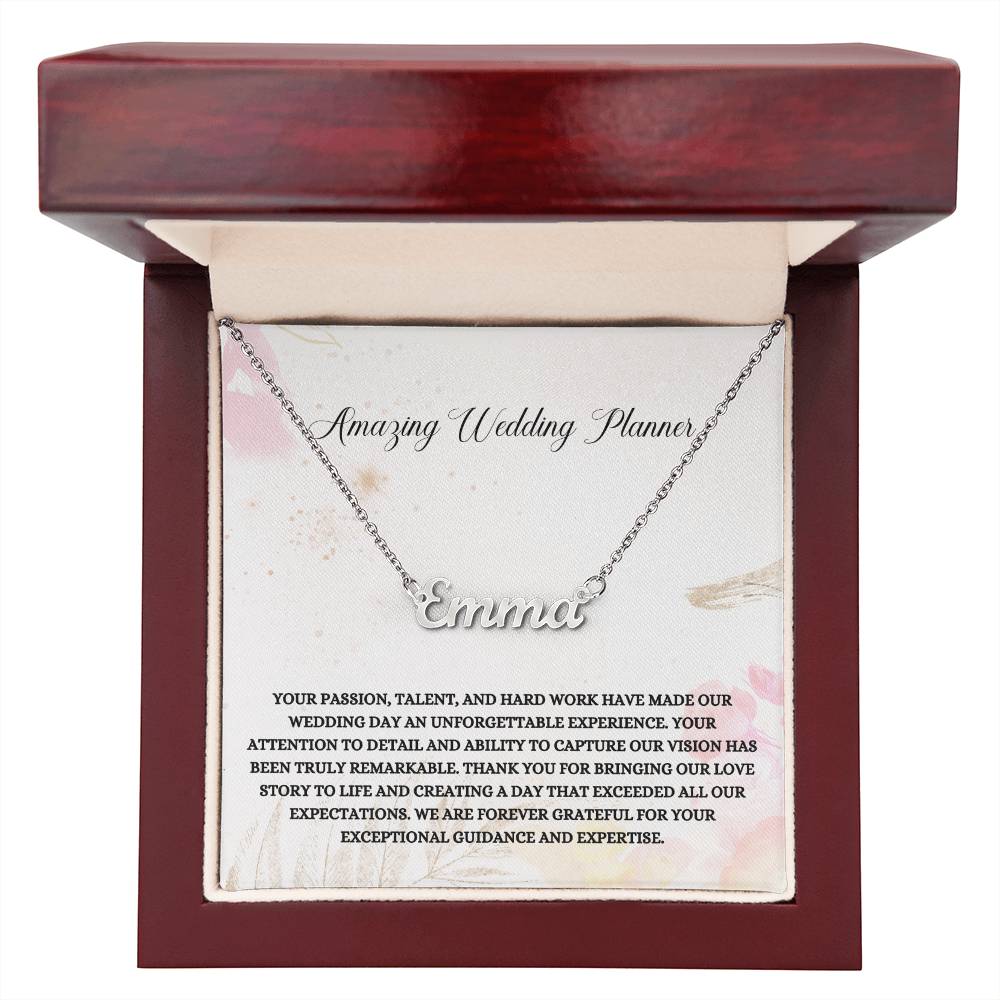Amazing Planner | Professional Pendant Necklace