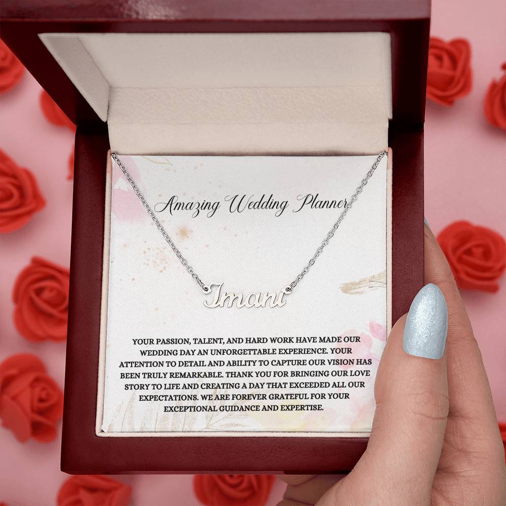 Amazing Planner | Professional Pendant Necklace