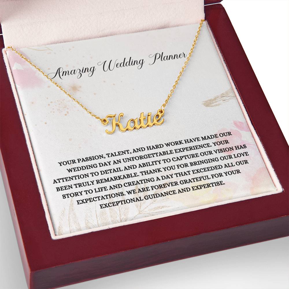 Amazing Planner | Professional Pendant Necklace